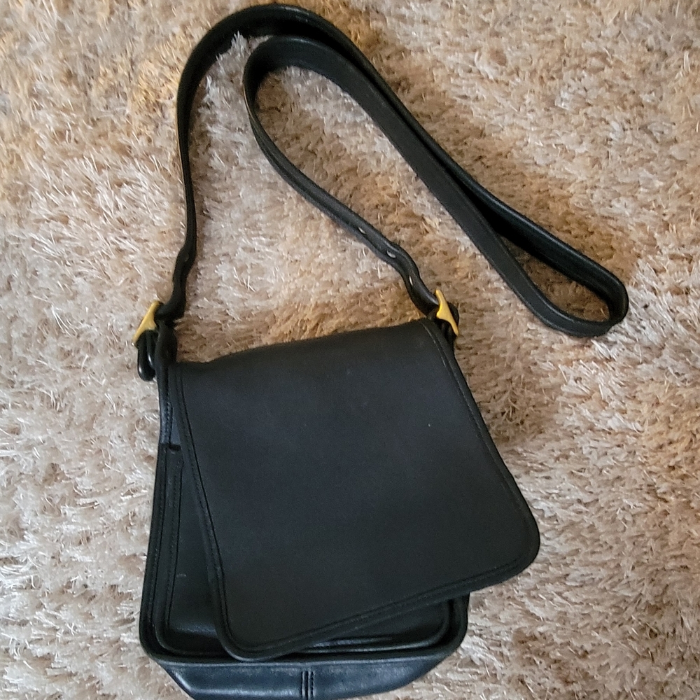 Vintage Coach Black Leather  Bag